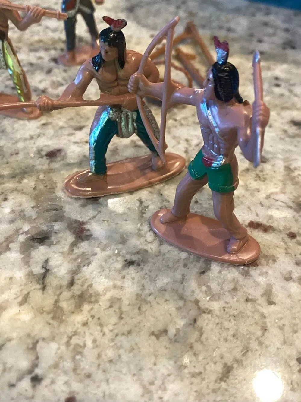 Plastic Native American Indian Warrior Toy Figures Lot of 8 Accessories